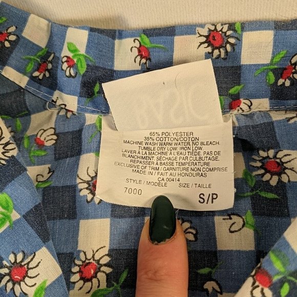 Simply Basic Blue Plaid Gingham White Daisy Flowers Button Up Floral Women S - Picture 7 of 11